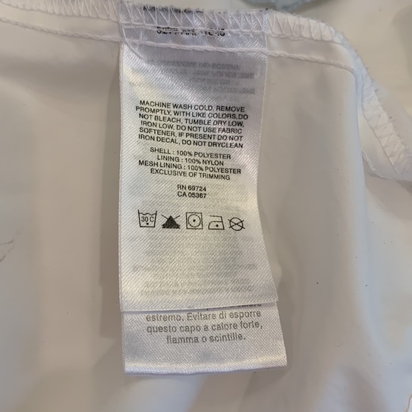 Columbia Windbreaker/Rain Jacket - Picture 4 of 4